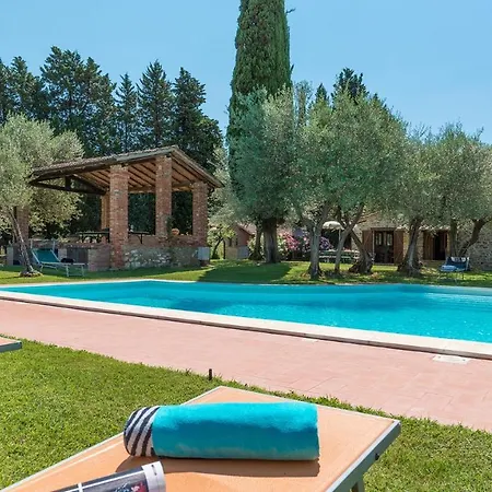 Casa Torrione 14, Emma Paciano