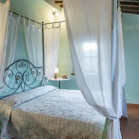 Casa Torrione 14, Emma Villa Paciano