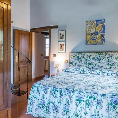 Casa Torrione 14, Emma Villa Paciano