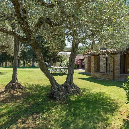 Casa Torrione 14, Emma Villa Paciano