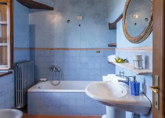 Vila Casa Torrione 14, Emma *