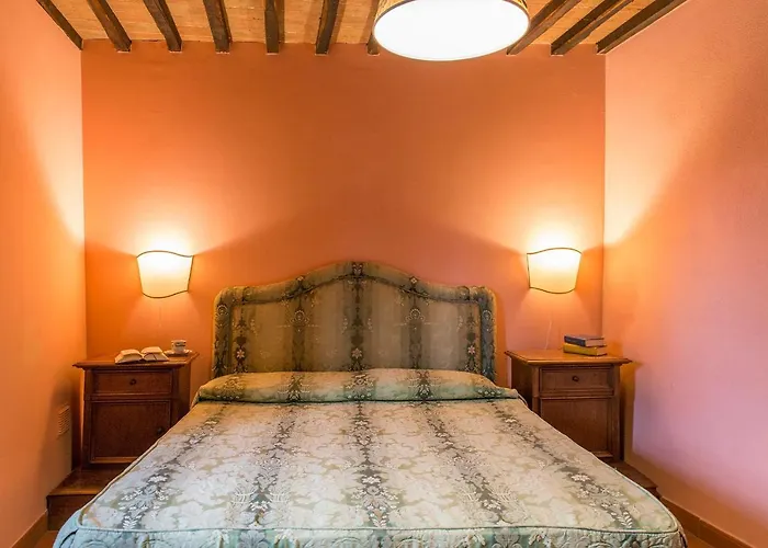 Villa Casa Torrione 14, Emma Paciano