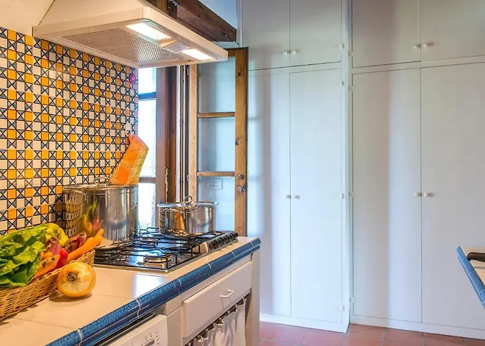 Casa Torrione 14, Emma * Paciano