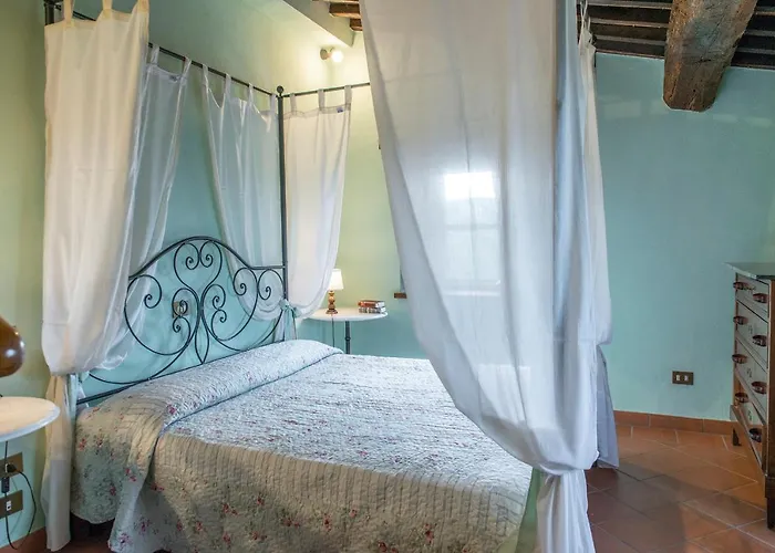 Casa Torrione 14, Emma Villa Paciano