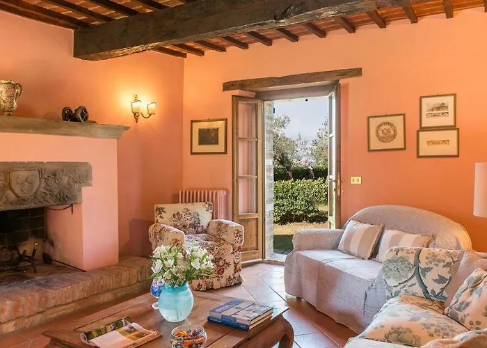 Casa Torrione 14, Emma *