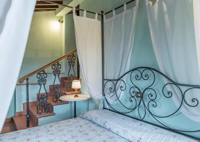 Vila Casa Torrione 14, Emma *